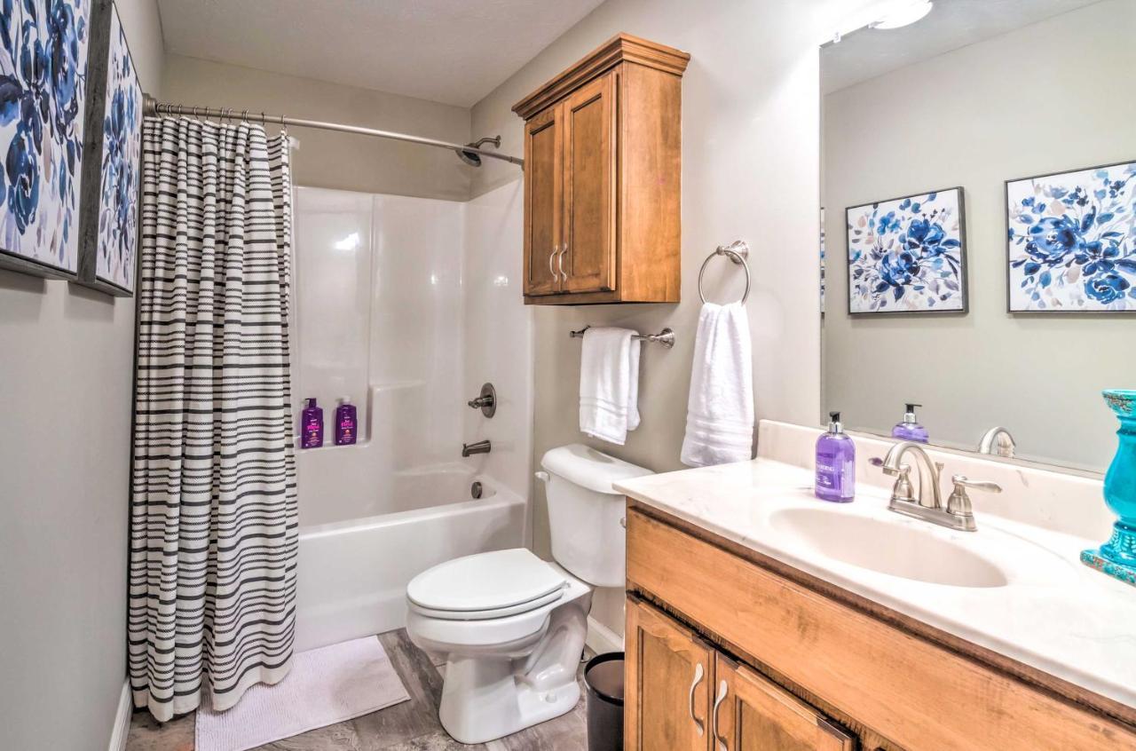 Pet-Friendly Brownsville Retreat With Porch! Sloans Crossing Exterior foto